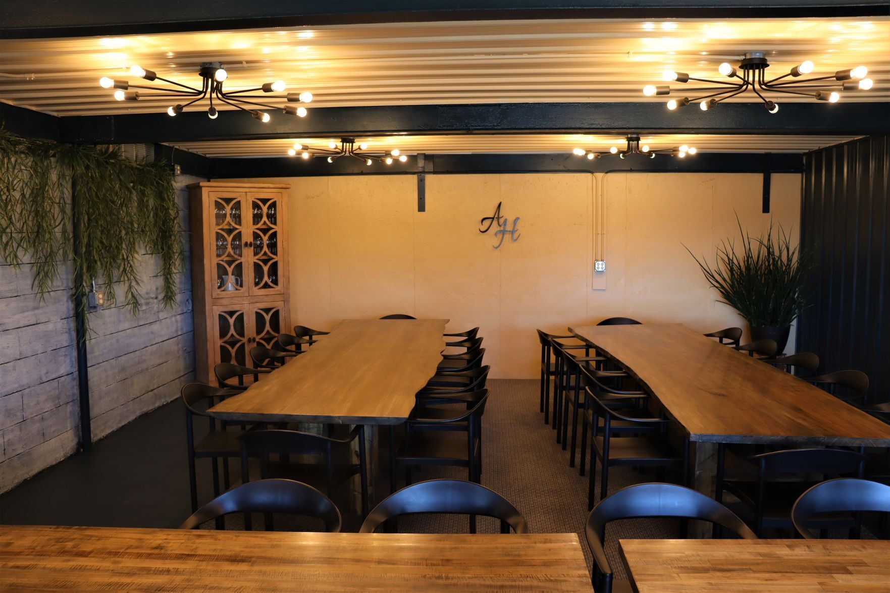 Dixon's Autumn Harvest Winery